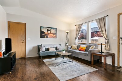 Charming Duplex | Near Hospitals & Boise Mall (35)