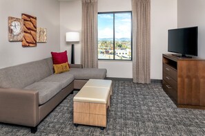 Literie de qualité supérieure, coffres-forts dans les chambres, bureau