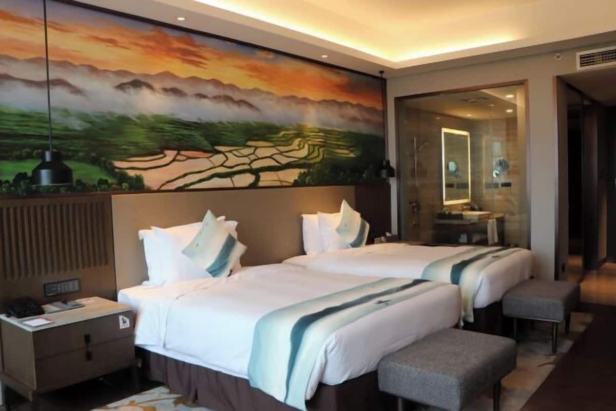 In-room safe, desk, laptop workspace, blackout curtains