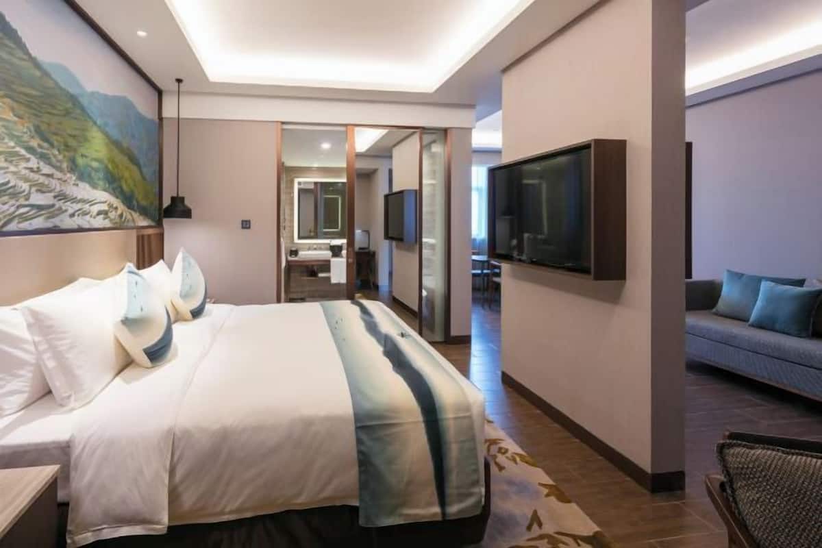 In-room safe, desk, laptop workspace, blackout curtains