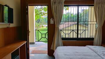 Chambre Deluxe Double ou avec lits jumeaux, plusieurs lits, non-fumeurs | Literie de qualité supérieure, couette en duvet d'oie