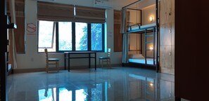 宿舍, 男女混合宿舍 (Bed in 10-Bed) | 客房内保险箱、免费 WiFi