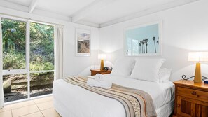 3 bedrooms, iron/ironing board, Internet, bed sheets