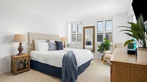 3 dormitorios, tabla de planchar con plancha, Internet y ropa de cama