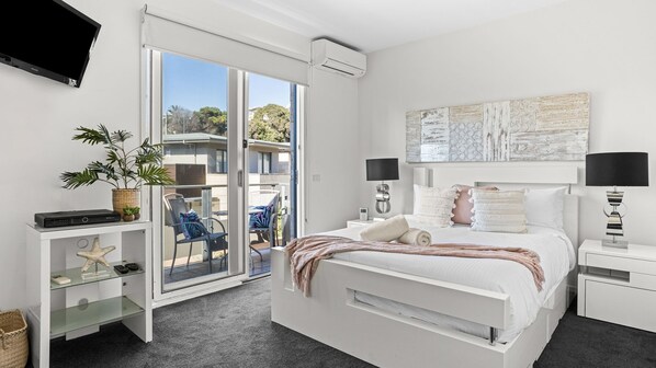 2 chambres, fer et planche à repasser, accès à Internet, literie fournie