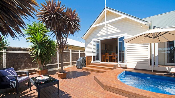 Pool - KaniCoast  Sorrento holiday home with Spa (SORRENTO)