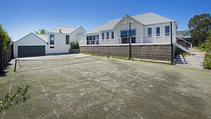 Exterior - KaniCoast  Sorrento holiday home with Spa (SORRENTO)