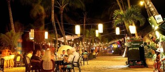 CASA LINDA #917 THE KING OF 2 BEDROOMS.Pool/Maid