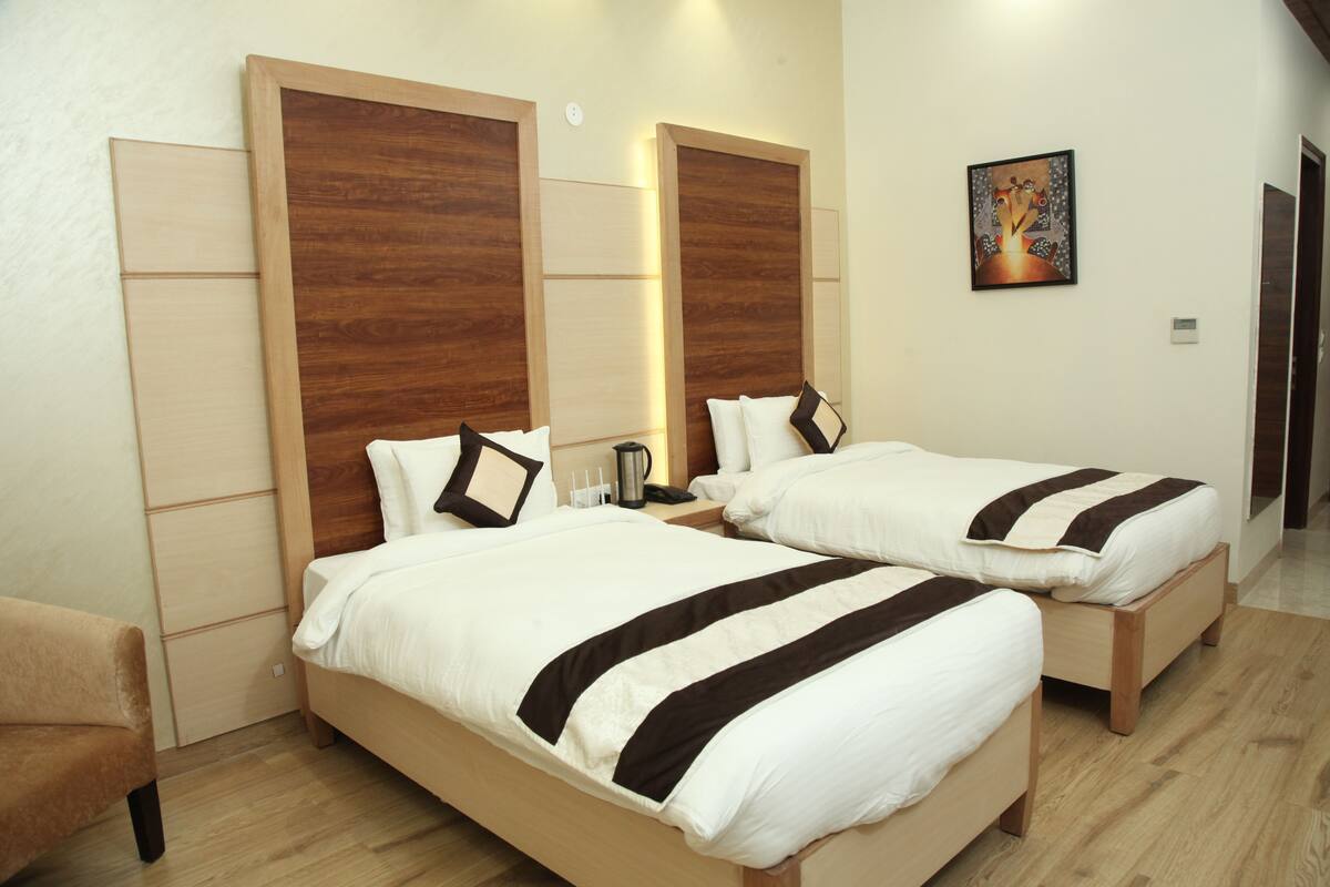 Executive Suite