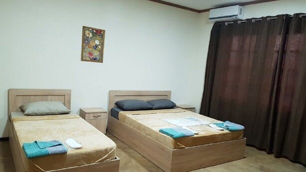 Standard Triple Room | Minibar, desk, iron/ironing board, rollaway beds (surcharge) - Lotus Palace Hotel (Tbilisi)