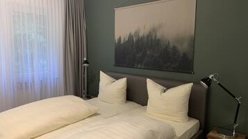 Double Room | Desk, blackout drapes, free WiFi, bed sheets