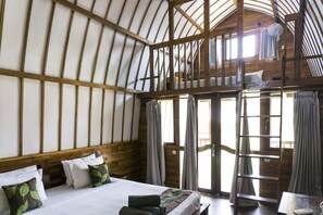 ファミリー ダブルまたはツインルーム ベッド (複数台) | 部屋からの景観