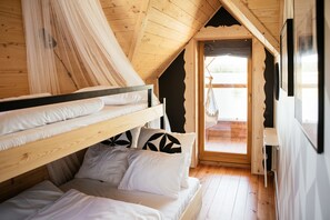 Villa Bajka | Premium bedding, memory foam beds, desk, free WiFi - Bajka Hotel & Resort (Ozimek)