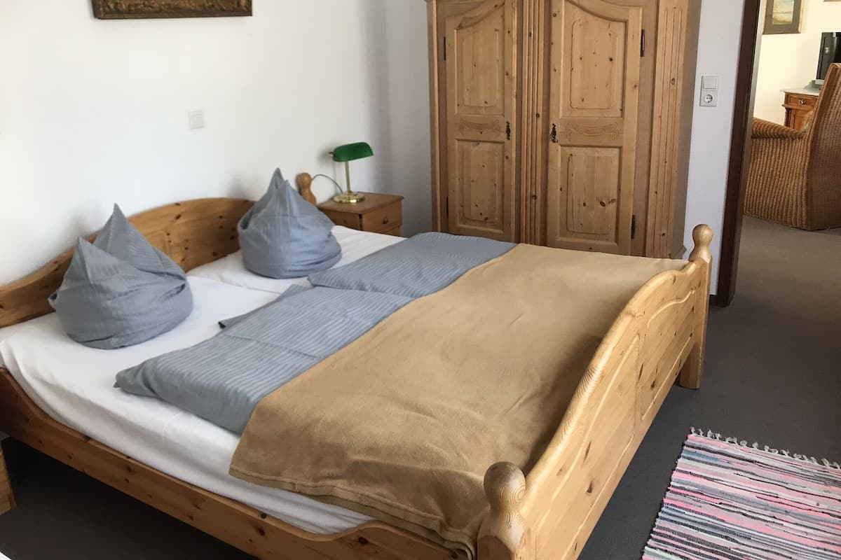 Appartamento, 1 camera da letto, non fumatori, terrazzo | Con stile personalizzato, con arredamento individuale, una scrivania