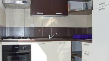 Reisekinderbett, kostenloses WLAN, Bettwäsche