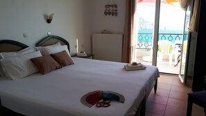 Apartment, 1 Bedroom, Sea View | Free WiFi, bed sheets