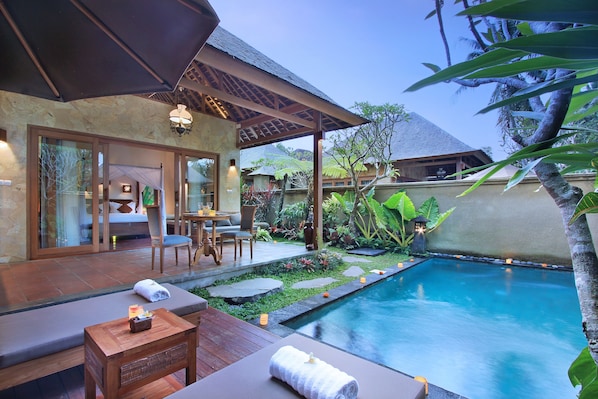 Villa With Private Pool | Kolam renang | Kolam renang outdoor
