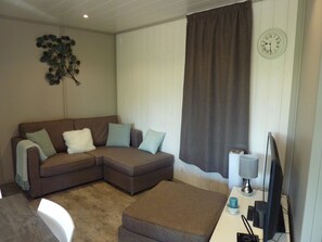 Superior Chalet, 2 Bedrooms, Kitchen, Mountain View | Living room | TV - Camping Napoléon (Gap)