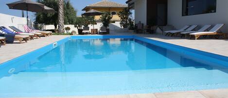 Seasonal outdoor pool