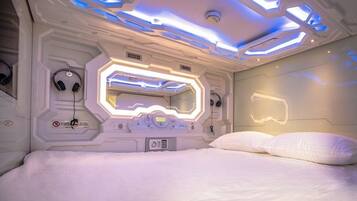 Double Room with Television | Seprai premium, kedap suara, setrika/meja setrika, dan Wi-Fi gratis