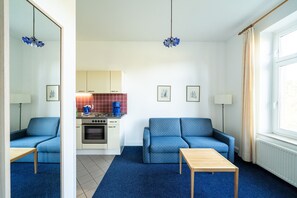 Comfort Apartment, 1 Bedroom | Private kitchen