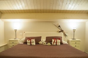 Romantic Double Room - La Locanda di Mariella (Poggio Picenze)