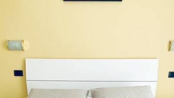 Appartamento, 1 camera da letto (2 adt + 2 chd) | Postazione laptop, insonorizzazione, Wi-Fi gratuito, lenzuola