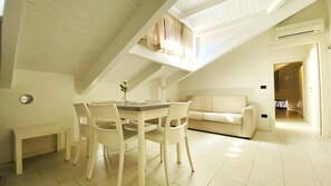Apartment, 1 Bedroom (2+1) | Living area | Flat-screen TV - Residence Altea (Riccione)