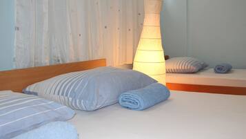 Apartment, 1 Bedroom, Ground Floor | Desk, free WiFi, bed sheets