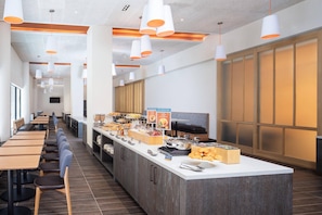 Desayuno buffet incluido todos los días 