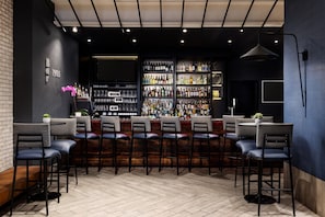 Bar (en la propiedad)