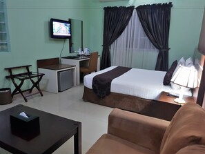 Chambre Simple Deluxe, 1 très grand lit, non-fumeur