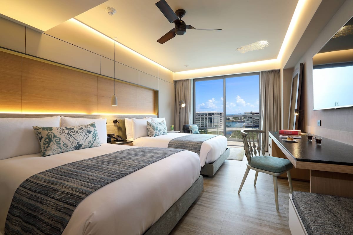 1 bedroom, in-room safe, desk, soundproofing