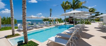 Renaissance Cancun Resort & Marina