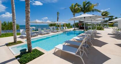 Renaissance Cancun Resort & Marina