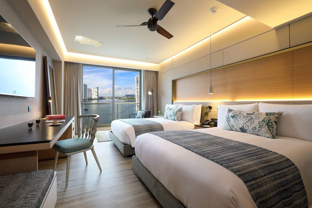 room, 2 double beds, marina view (balcony) | 1 bedroom, in-room safe, desk, soundproofing