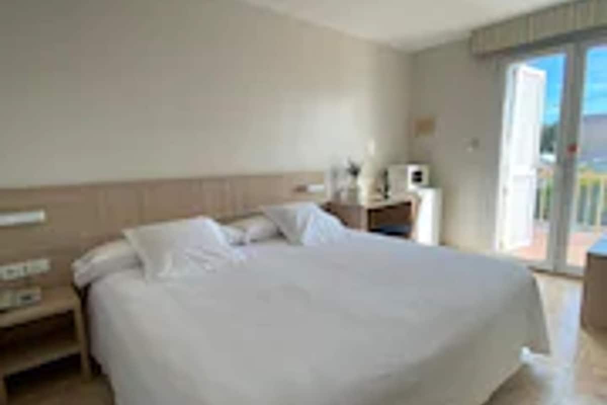 Superior-Doppel- oder -Zweibettzimmer, eingeschränkter Meerblick (no kitchen)