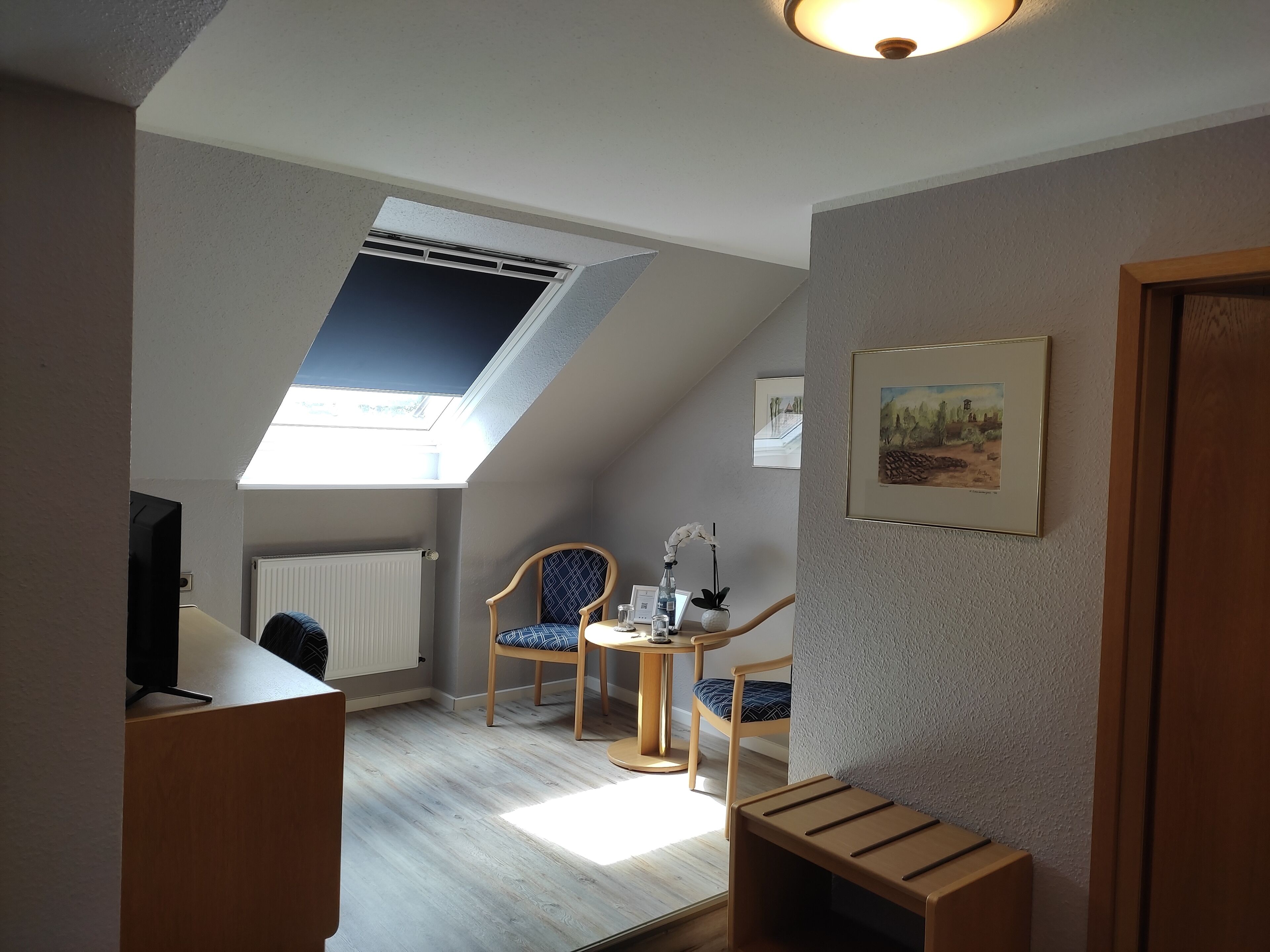 twin room | hypo-allergenic bedding, desk, soundproofing, free cots/infant beds