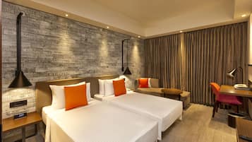 Executive Room | 1 bedroom, Frette Italian sheets, premium bedding, in-room safe