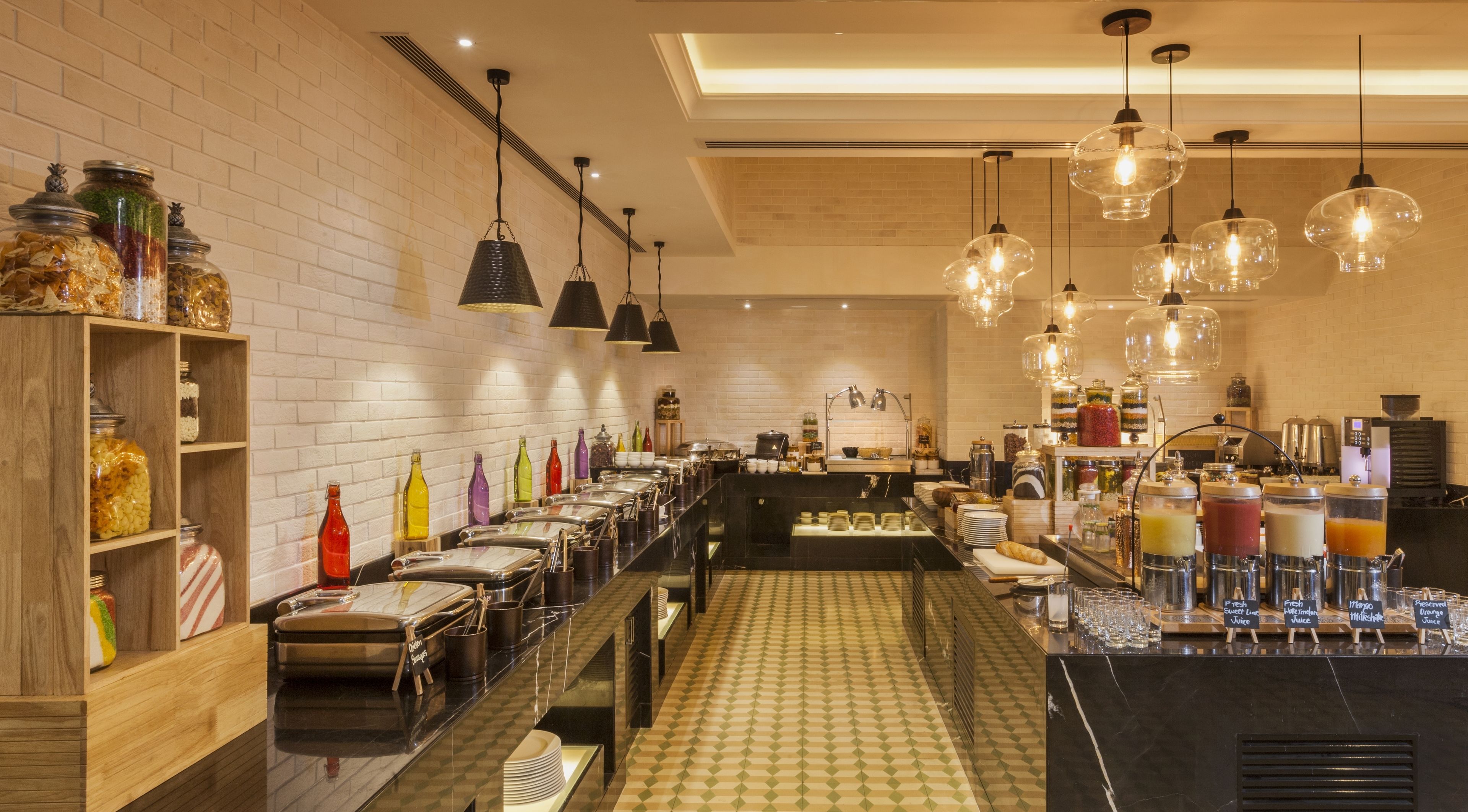 Photo - Lemon Tree Premier City Center Pune