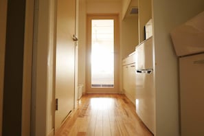Apartment, 3 Twin Beds, Non Smoking, City View | 1 bedroom, individually decorated, individually furnished