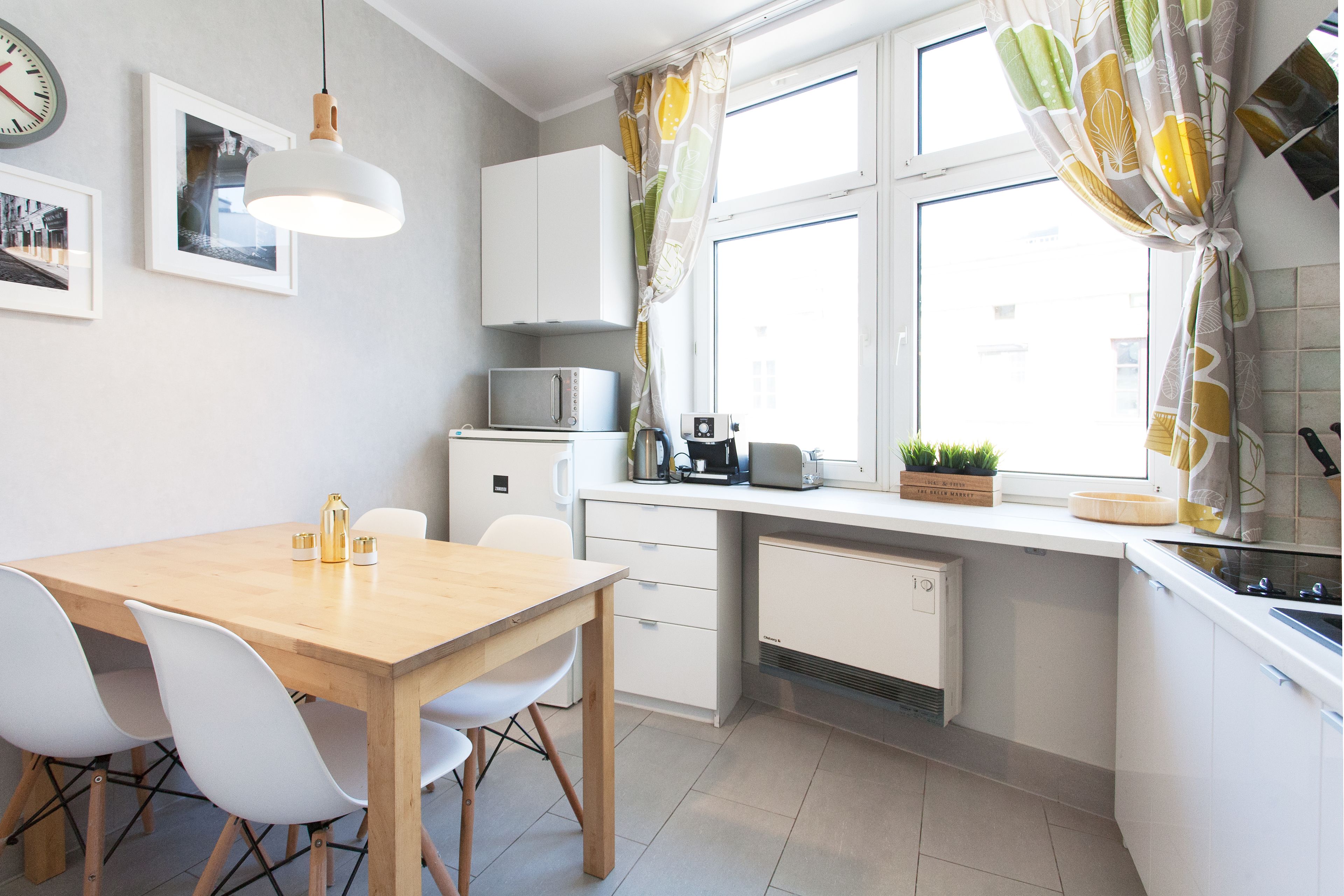 deluxe apartment, multiple beds, accessible, city view | private kitchen | full-sized fridge, microwave, stovetop, coffee/tea maker