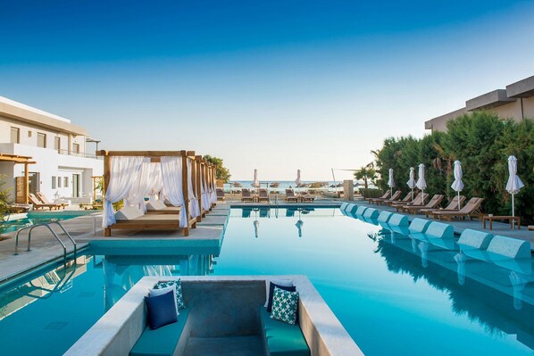 2 outdoor pools - Paralos Lifestyle Beach (Malevizi)