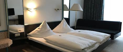 Desk, iron/ironing board, free WiFi, bed sheets