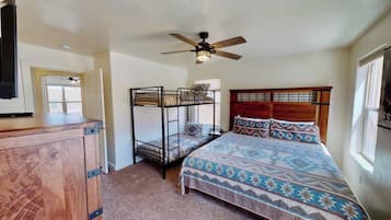 2 bedrooms, iron/ironing board, WiFi (free), bed sheets