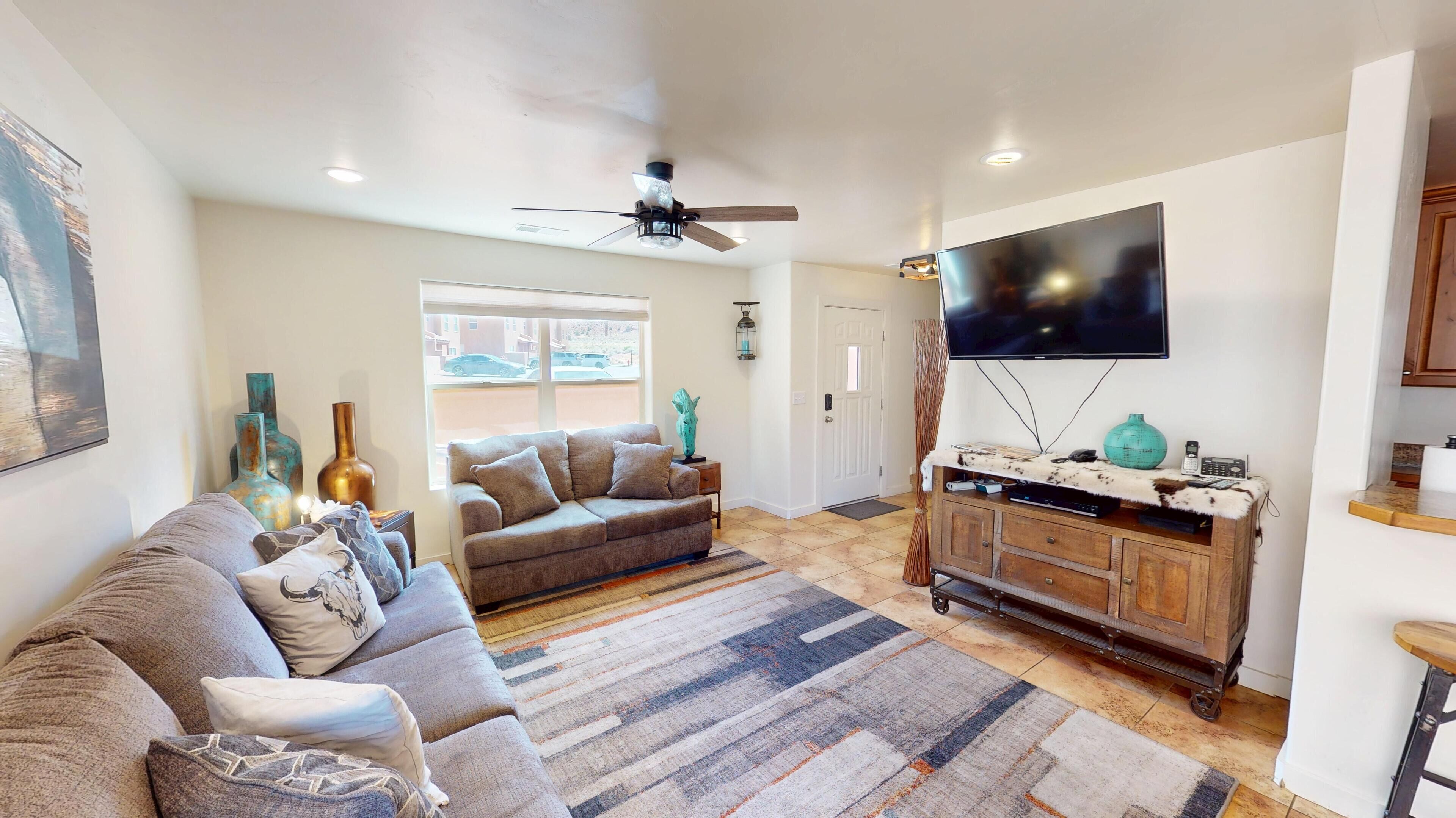 Smart TV, DVD player