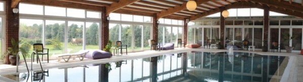 Indoor pool - ERKANLI COUNTRY Resort , Spa & Riding Club - Special Class (Silivri)