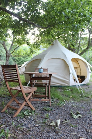 Tent, 1 Double Bed. Le Moulin Du Luech - Bulles Insolites