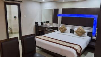 Premium Double Room | 1 bedroom, Egyptian cotton sheets, premium bedding, down duvets