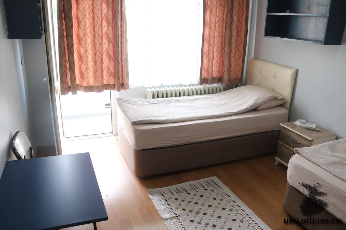 Comfort Twin Room, City View | 1 bedroom, premium bedding, desk, laptop workspace
